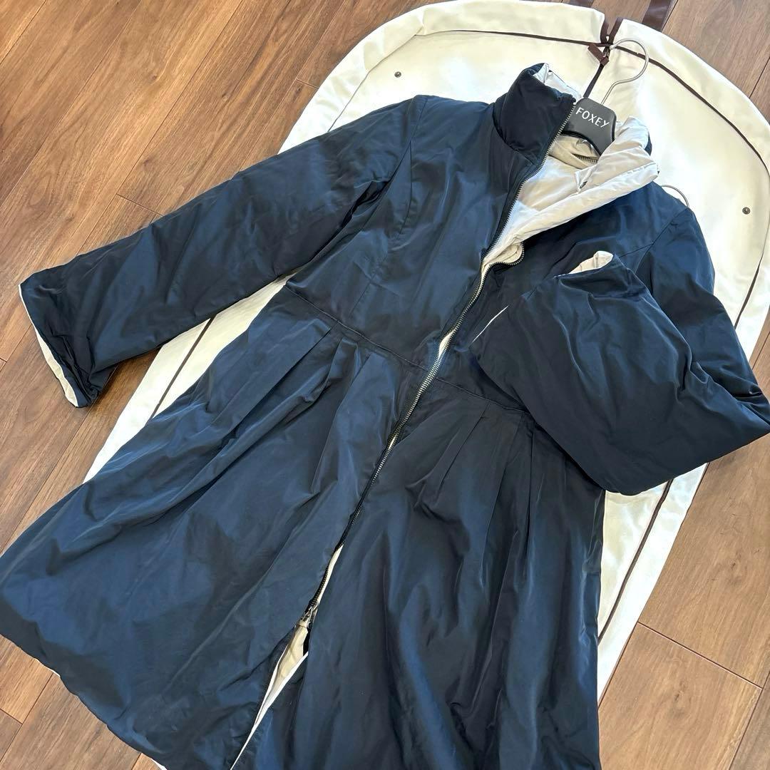 美品　フォクシー トウィンズダウンリバーシブルコート　訳あり
