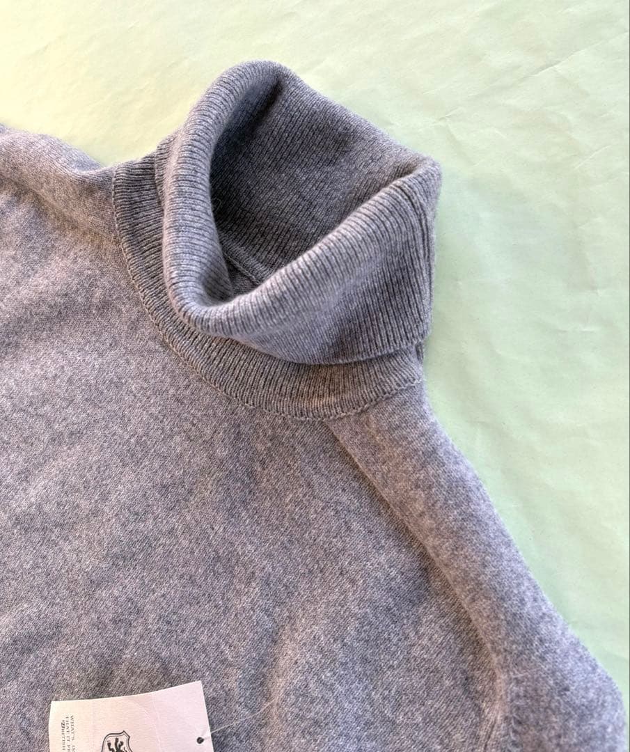 新品SAXONE made in BRITAIN 英国 ニット　ウールセーター