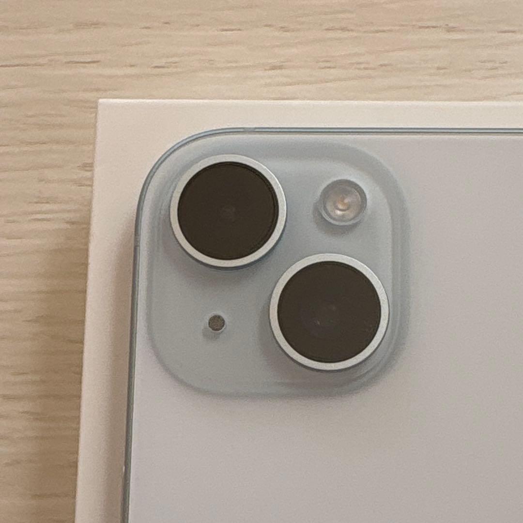iPhone15 128GB ブルー SIMフリー 極美品