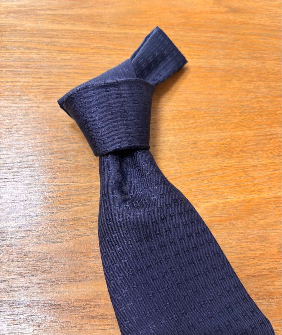 エルメス　ネイビー　ネクタイ