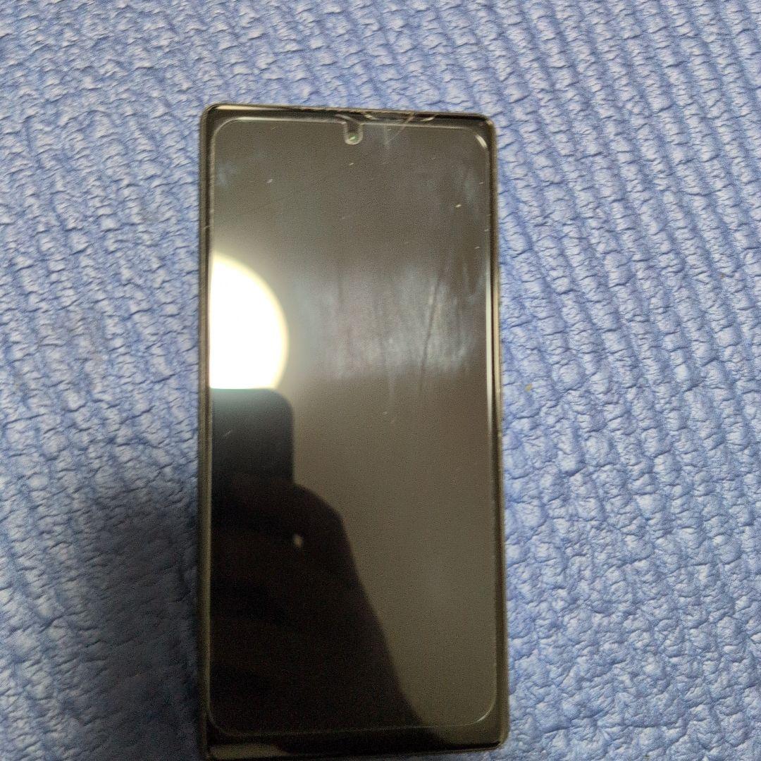 Google Pixel 6a（画面割れあり、バッテリー交換推奨）