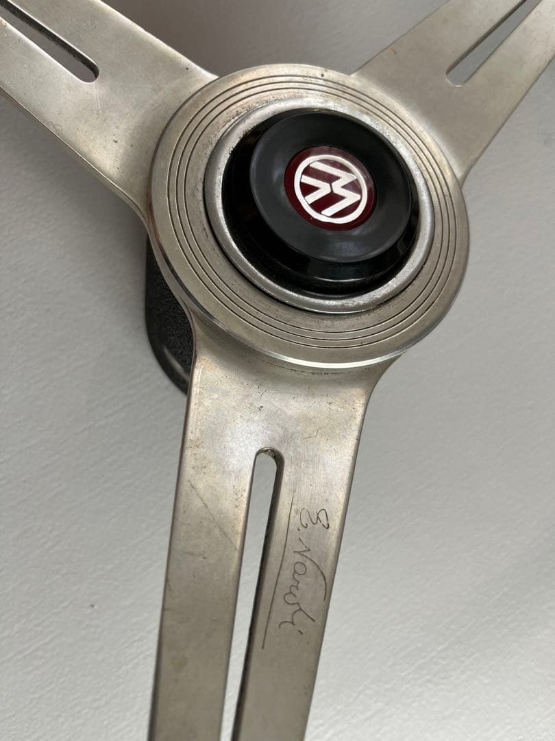 【値下げ中】Volkswagen ステアリングホイール 3本スポーク ハンドル