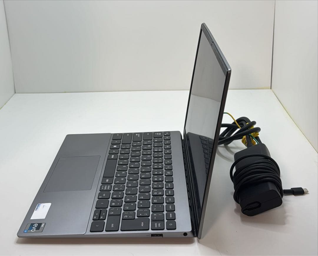 Windowsノート本体 Dell Vostro 5320