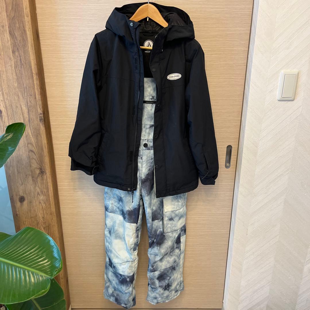 バサラ様おまとめVolcom★ビブパンツ＆ジャケット　Lサイズ12Y
