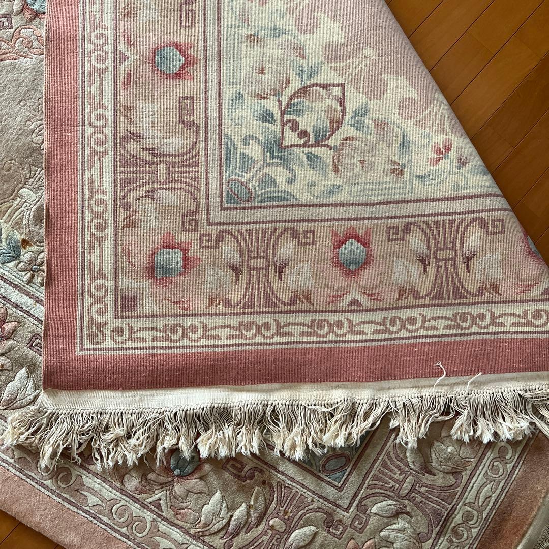 中国緞通　ウール製　千代田絨毯　花柄カーペット 181X 273cm