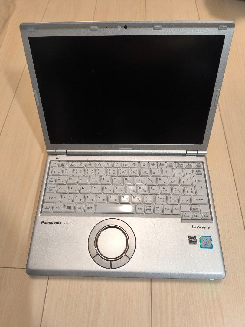 Lets note CF-SZ5 第6世代 Core i5 4GB SSD128