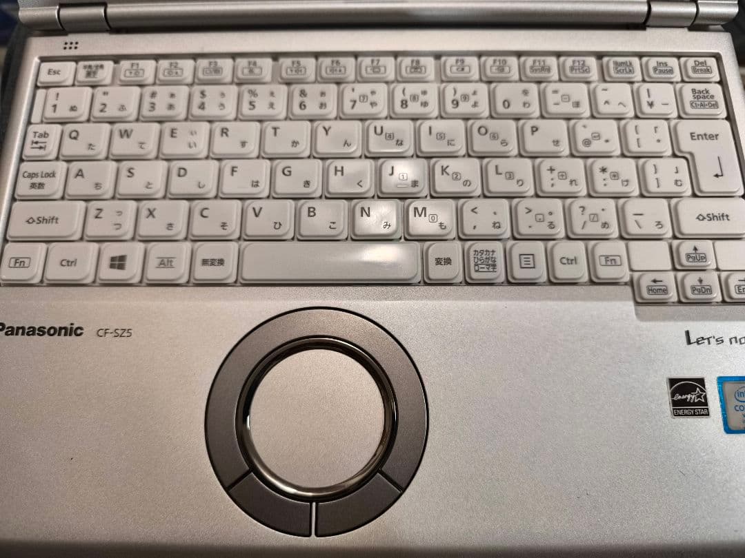 Lets note CF-SZ5 第6世代 Core i5 4GB SSD128