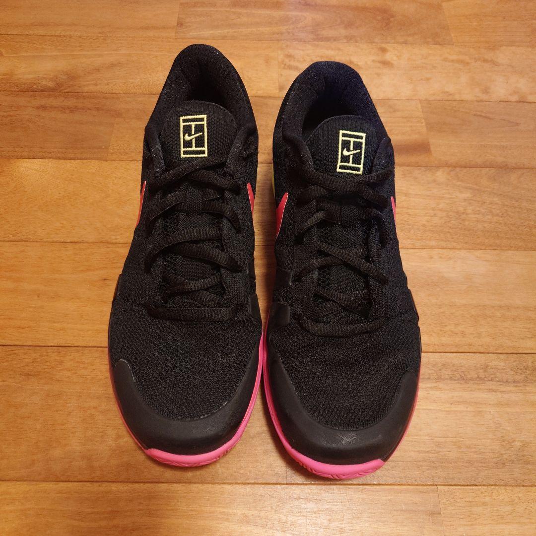 ナイキ　コートズームヴェイパー9.5　ほぼ未使用品、箱無し