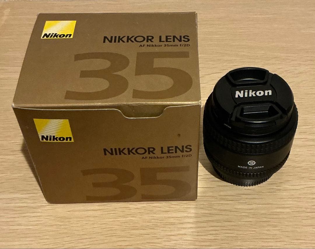 美品 Nikon AF Nikkor 35mm F2 D ニコン 単焦点