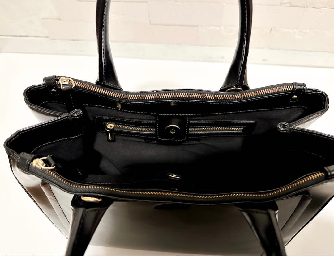 PELLICO ペリーコ　レザーバッグ　ブラック