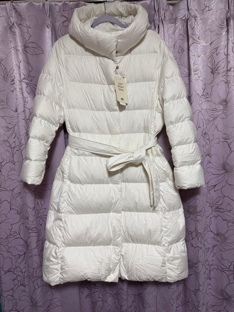 ユニクロ　UNIQLO ダウン　コート　フード　ホワイト　白　XL 未使用