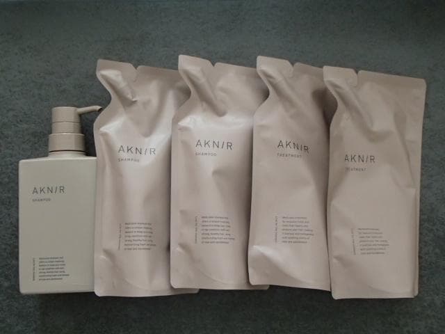 新品未使用　AKN/R アクニー シャンプー トリートメント 5点セット