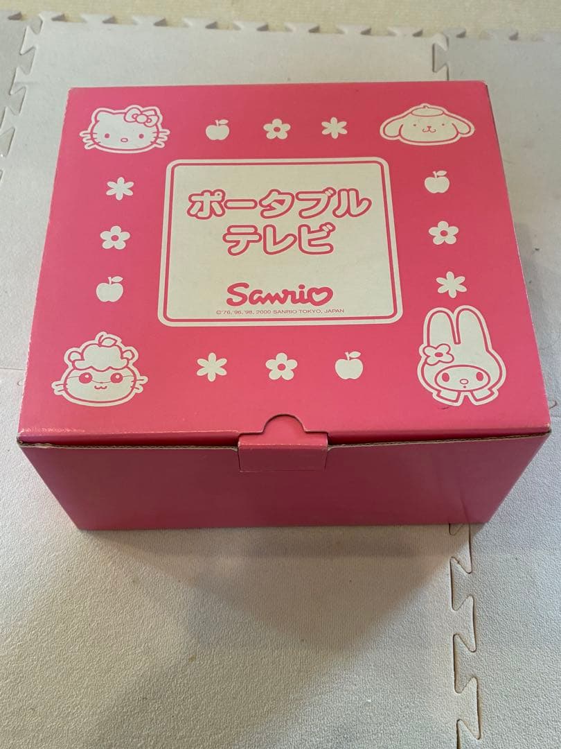 サンリオ　ハローキティ　ポータブルテレビ　JY-8