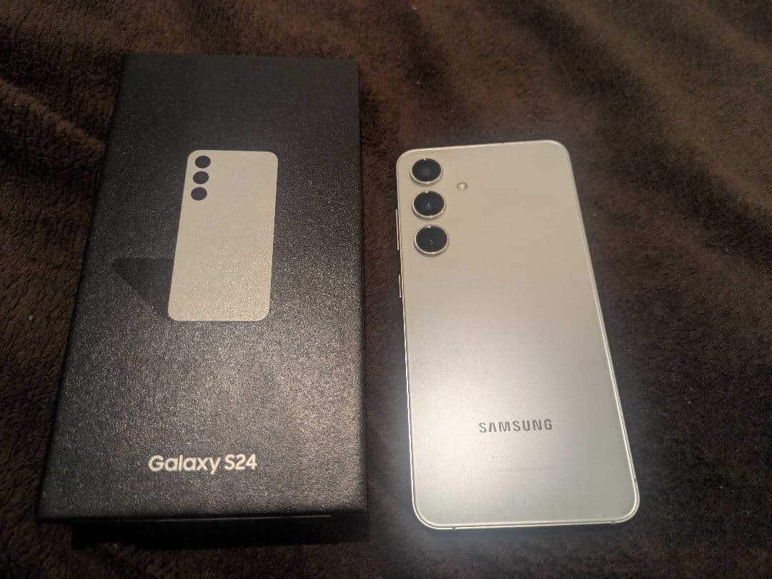 専用！Samsung Galaxy S24 256GB本体　SIMフリー 韓国版