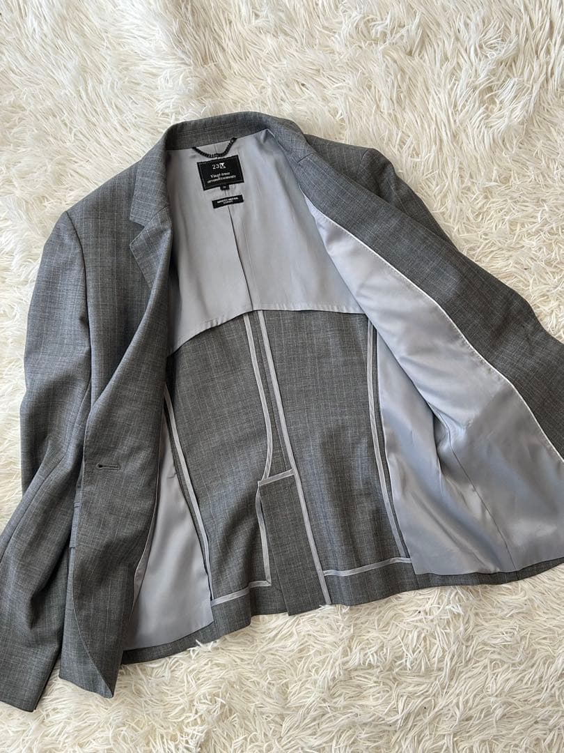 極美品！23区 グレー ピンクストライプ パンツスーツ 38 ヨーロッパ高級生地