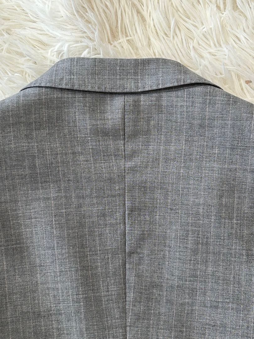 極美品！23区 グレー ピンクストライプ パンツスーツ 38 ヨーロッパ高級生地