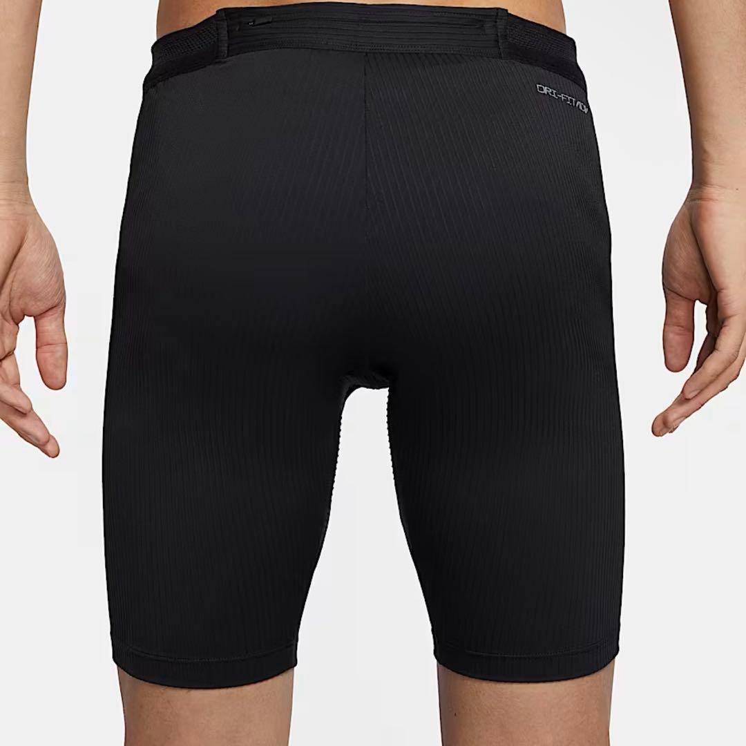 ナイキ　エアロスイフト　ハーフタイツ　サイズM