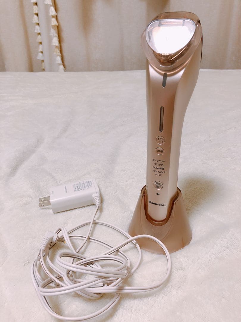 【パナソニック】導入美顔器 イオンエフェクタ 高浸透タイプ ゴールド 充電器付