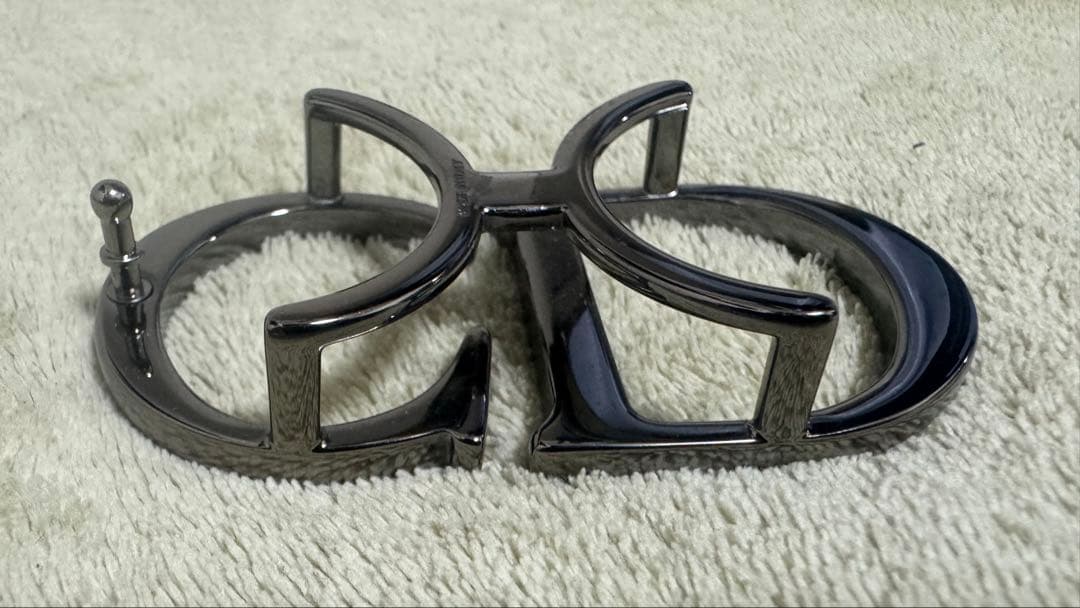 ディオール CD ベルトバックル 35mm ガンメタル