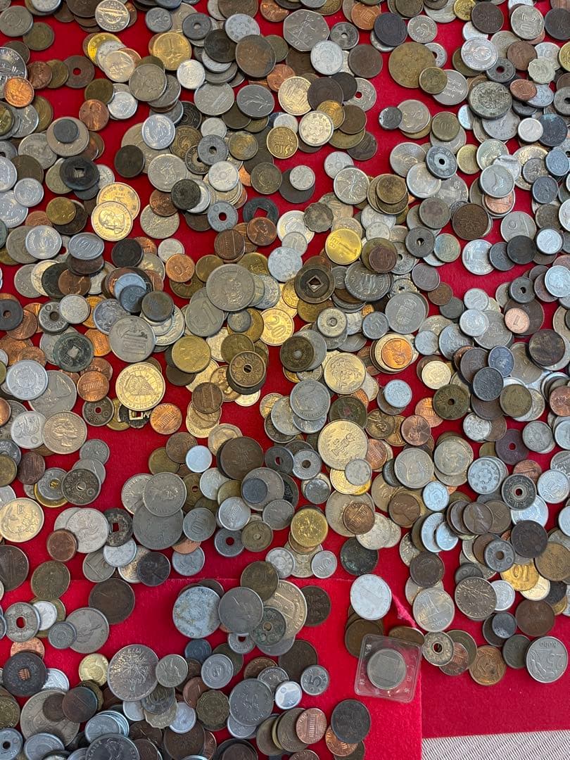 外国硬貨　日本古銭　貨幣　硬貨　記念　他　いろいろ　約10.8kg