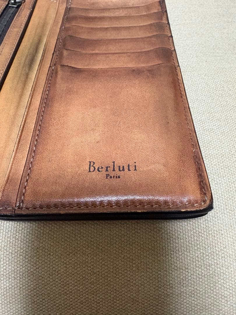 ベルルッティ　berluti サンタル フラップ ロングウォレット　長財布