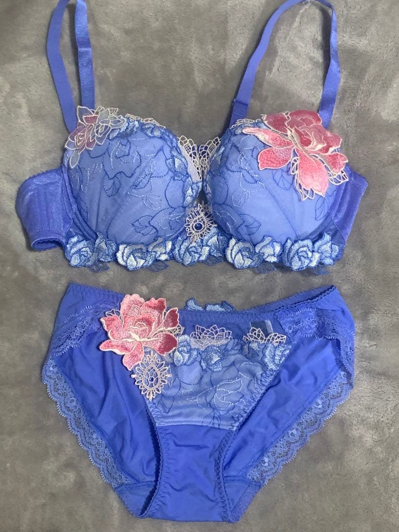 【D75/M】salute 76G LG ワコール　サルート