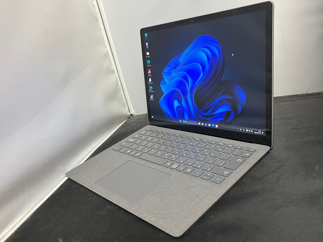 Windowsノート本体 Microsoft Surface Laptop 4 /i7 1185G7