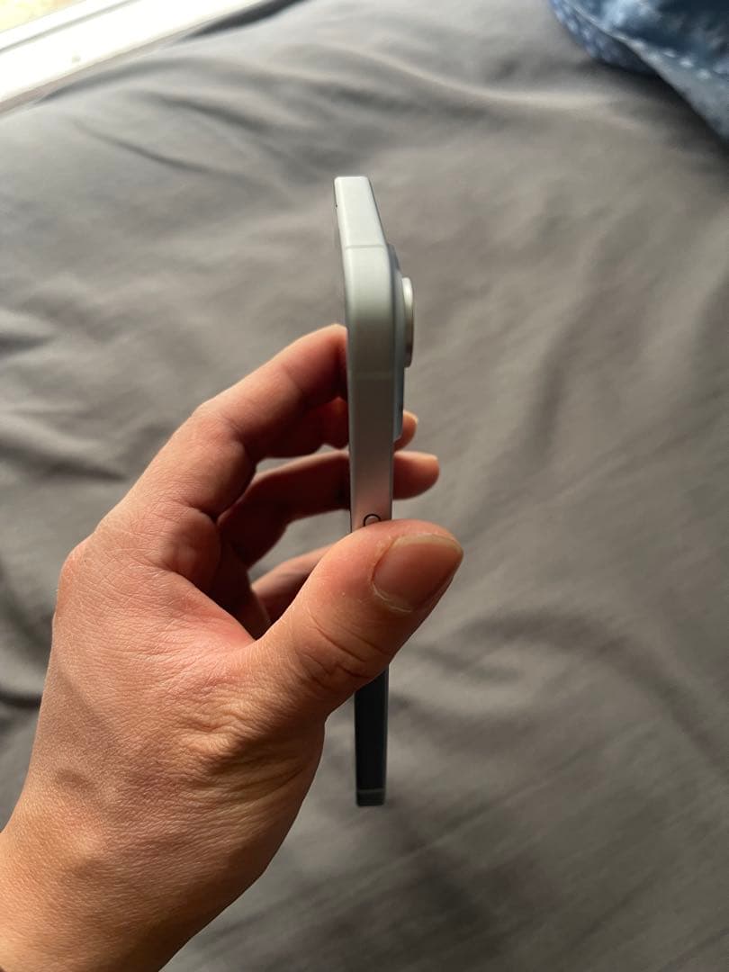 Apple iPhone 15ホワイト 本体