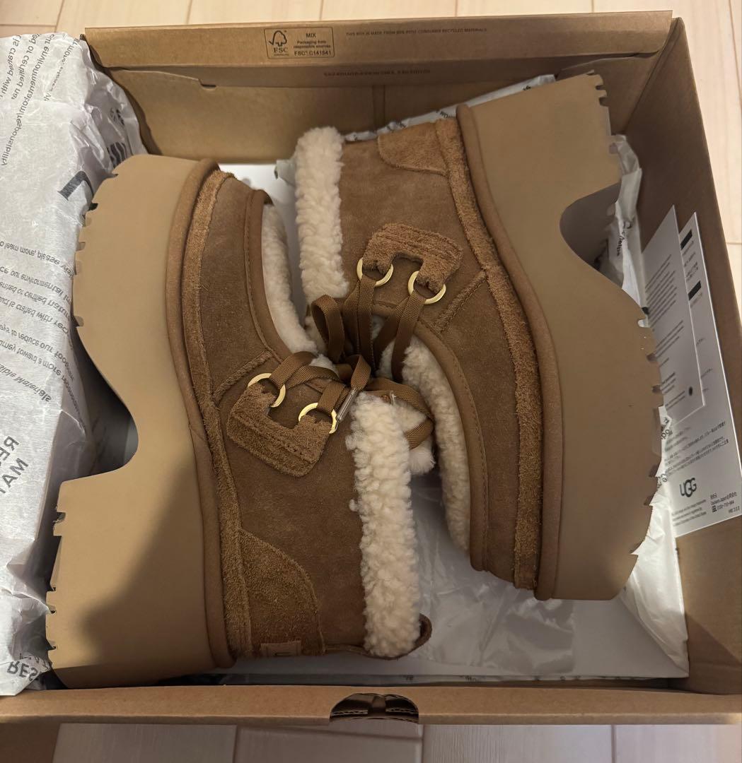 UGG♡アグ　プラットホーム　ブーツ　24㌢