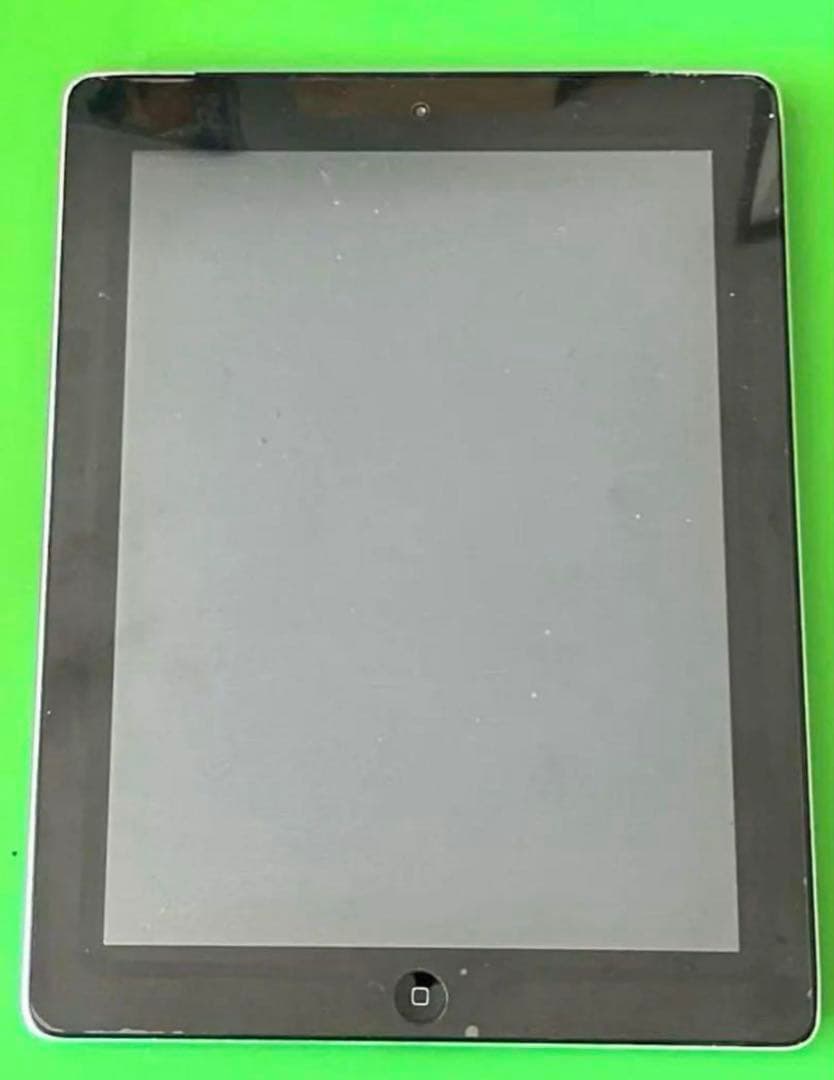 #タブレット　パソコン　iPad 本体　A1430 16GB シルバー　アップル