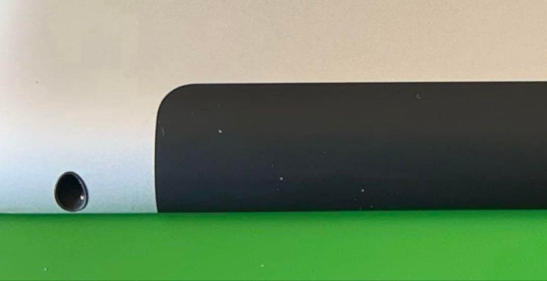 #タブレット　パソコン　iPad 本体　A1430 16GB シルバー　アップル