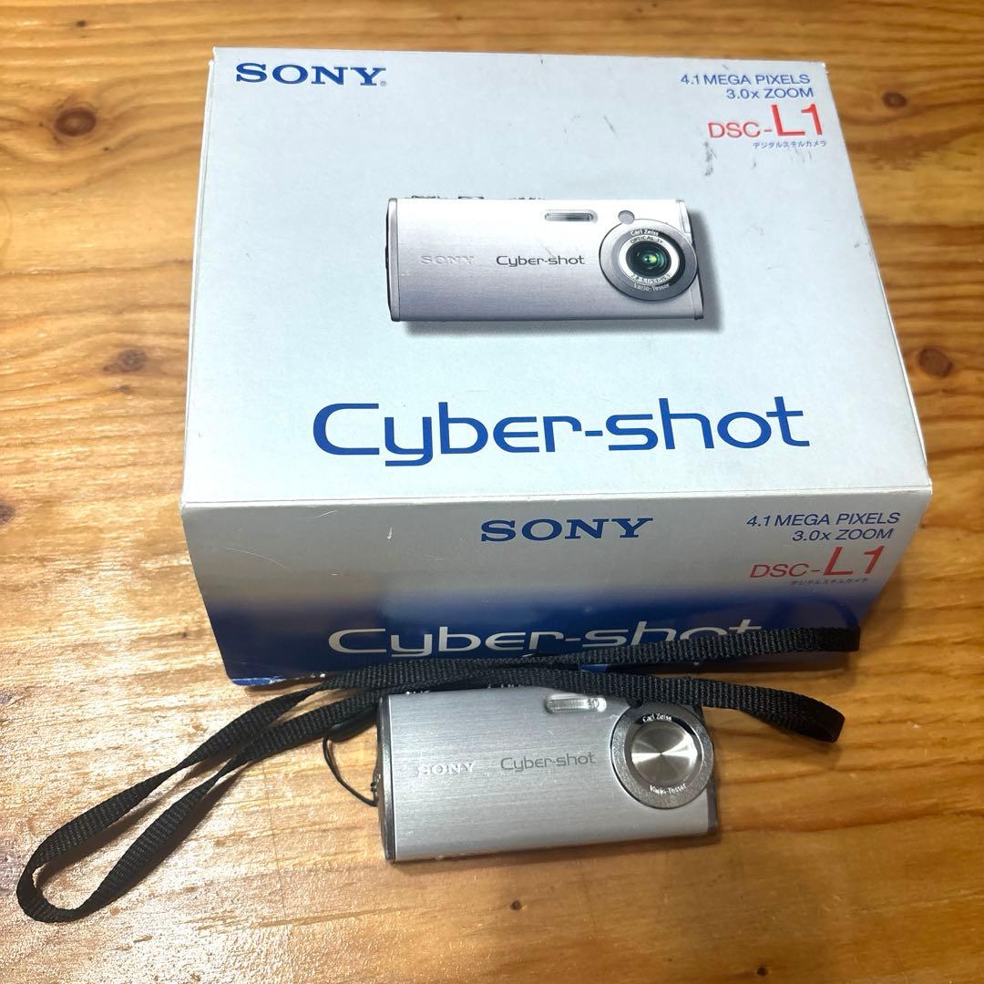 SONY デジカメ CYBER SHOT