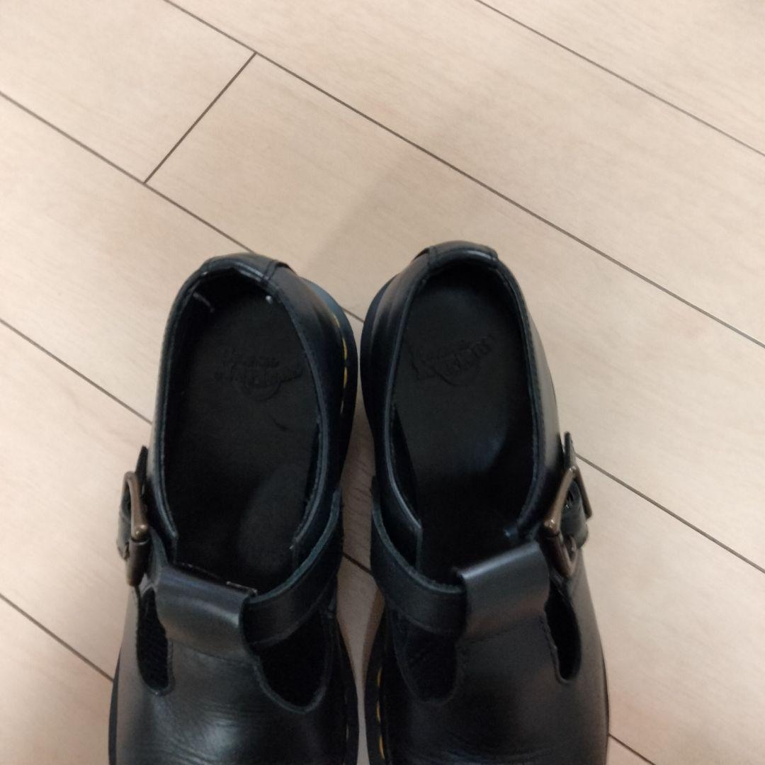 美品Dr. Martens 黒 ヒールブーツ ブーティー24cm　Tバー