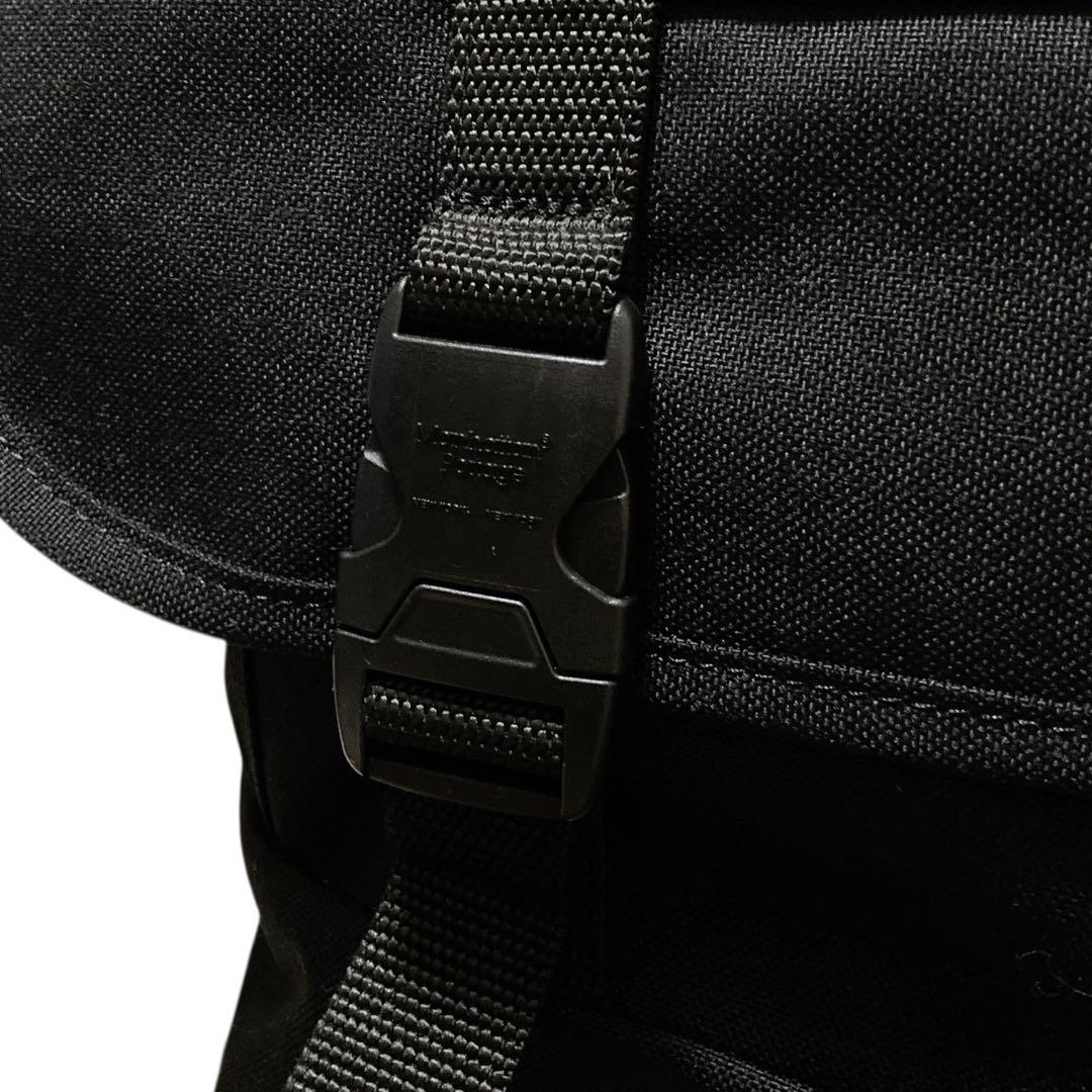 ほぼ新品　定価2万 A3収納 防水 マンハッタンポーテージ メッセンジャーバッグ