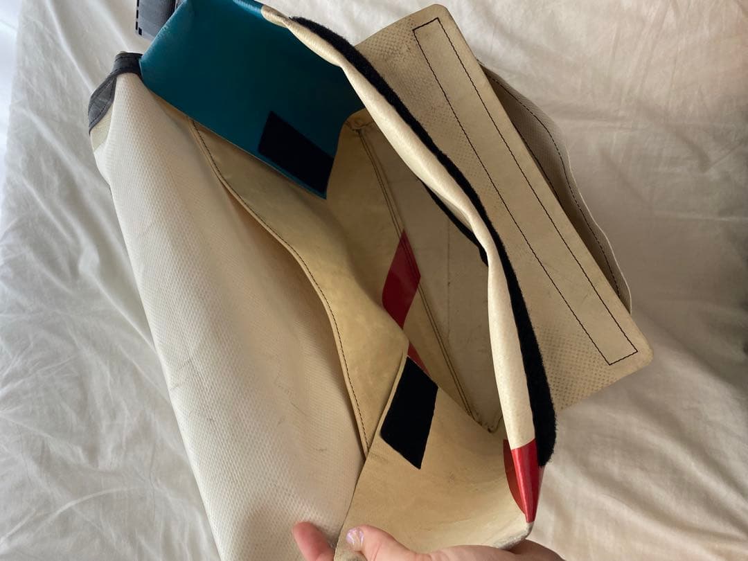 【1854】 FREITAG メッセンジャーバッグ ホワイト