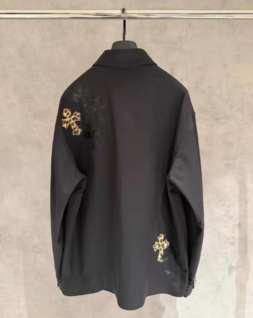 CHROME HEARTSブラック刺繍シャツ