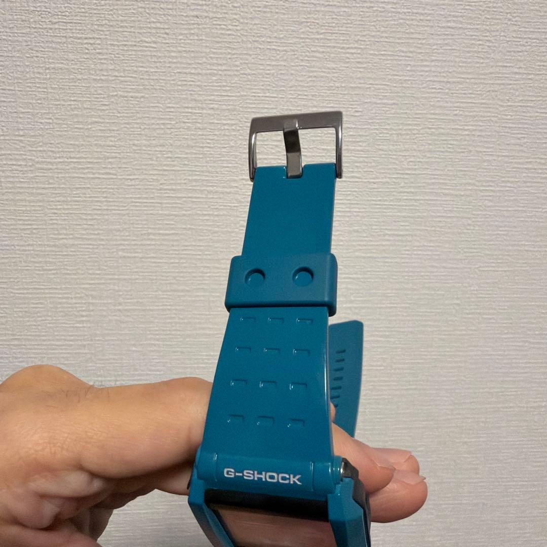 G-SHOCK g-8100 ターコイズブルー