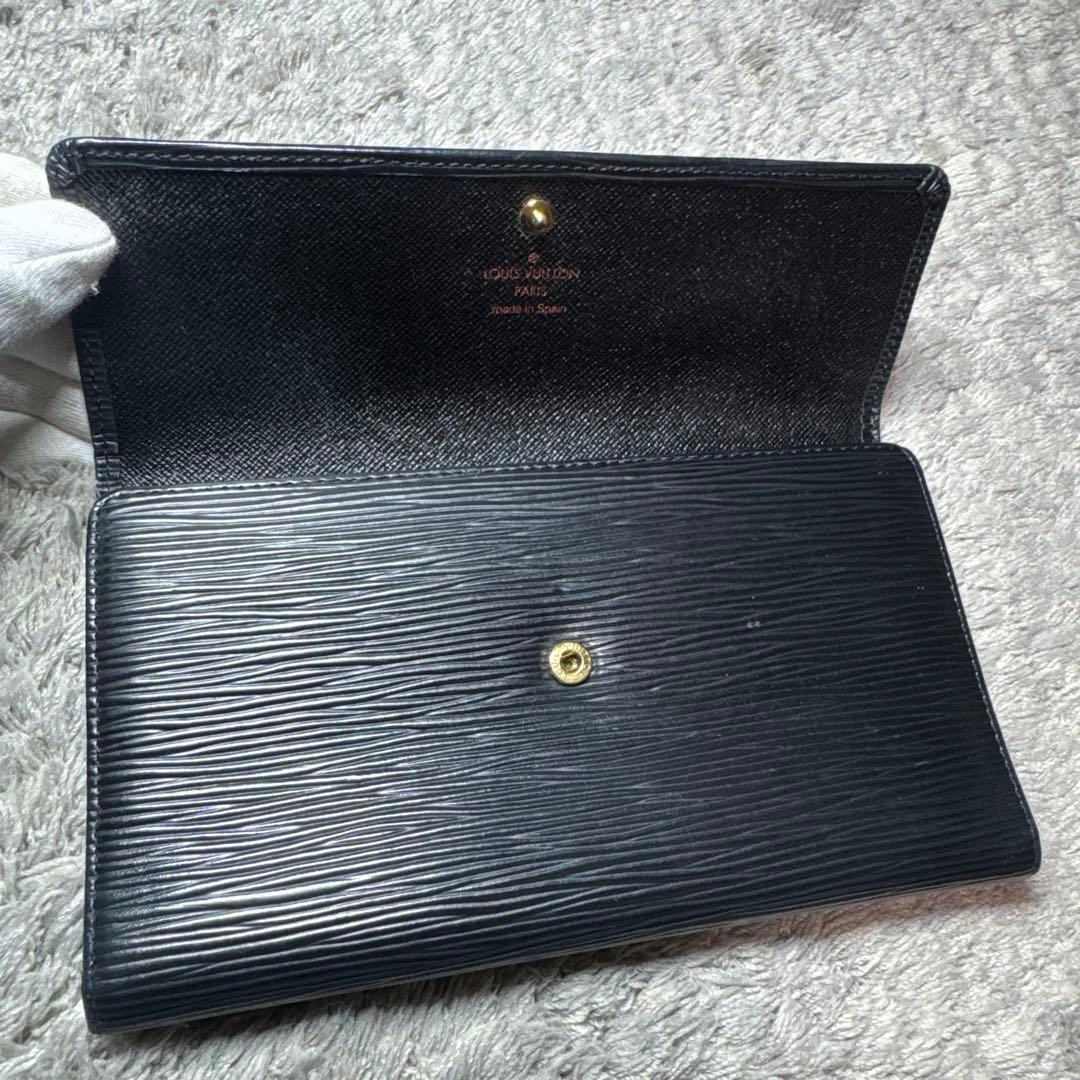 LOUIS VUITTON ルイヴィトン 長財布 三つ折り エピ ブラック