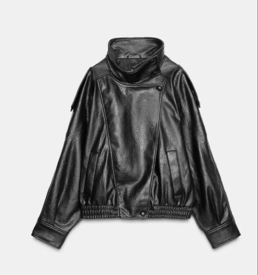 【ZARA】ザラ　フェイクレザージャケット　ブラック　XS