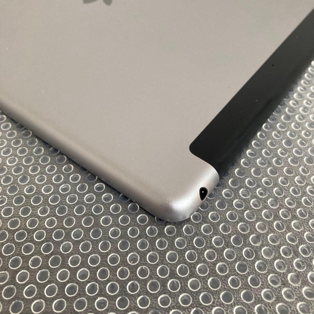 3166【早い者勝ち】電池最良好☆iPad5 第5世代 32GB SIMフリー☆