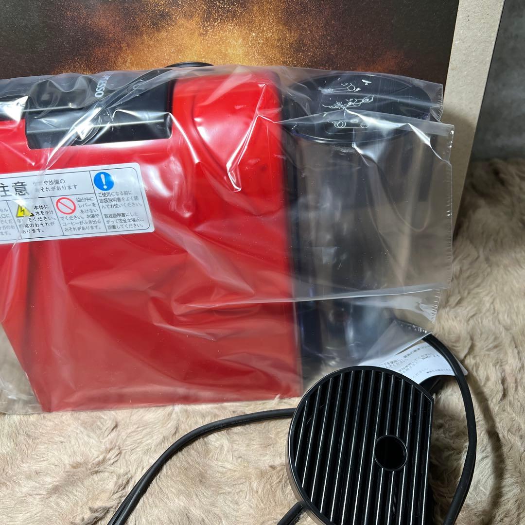 ネスプレッソ カプセル式コーヒーメーカー エッセンサ ミニ ルビーレッド