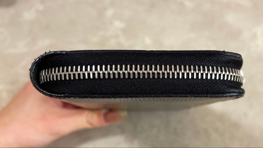 や*だ様 ルイヴィトン ジッピーウォレット エピノワール レザー 長財布