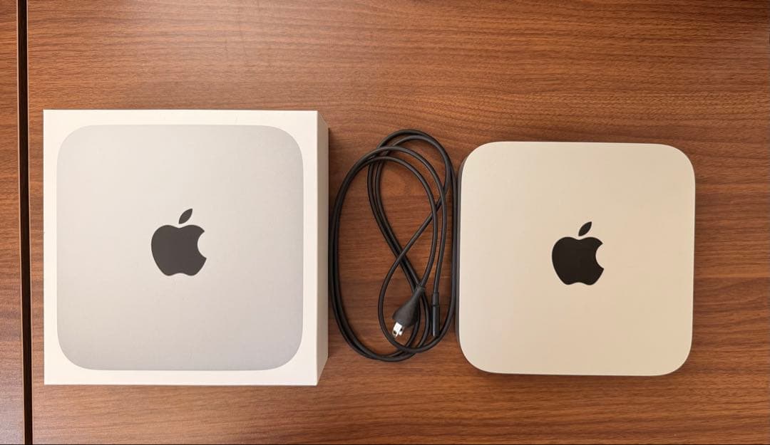 Apple M2 Mac mini 256GB SSD 8GBメモリ