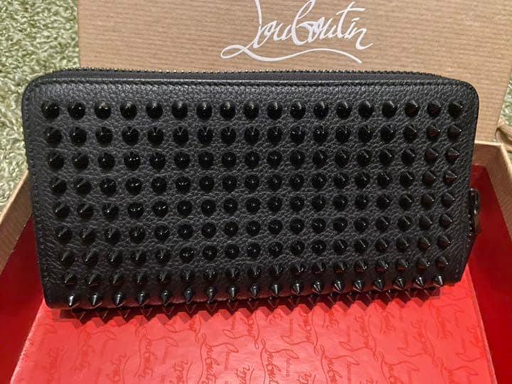 Christian Louboutin/ルブタン