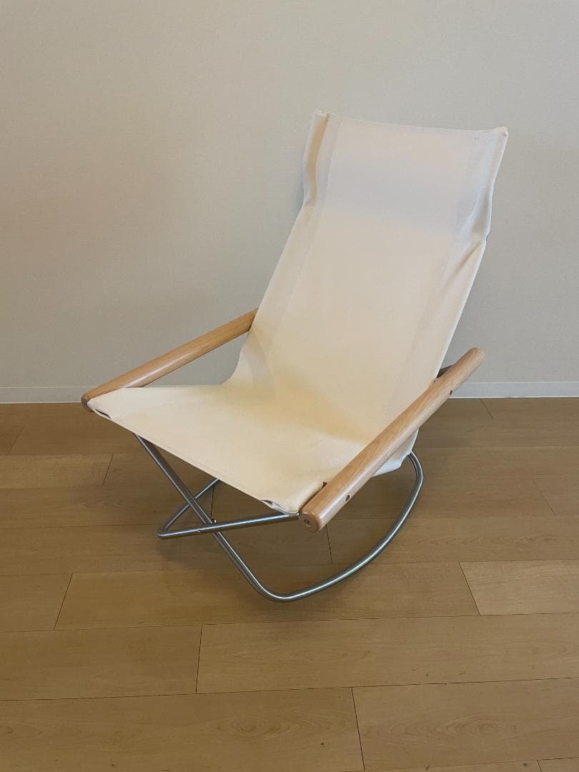 ニーチェアX ロッキング 白