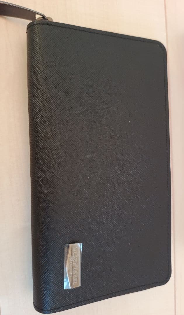 【新品箱ショップ袋付】インサイドクレストブリッジチェック ラウンドジップ 長財布