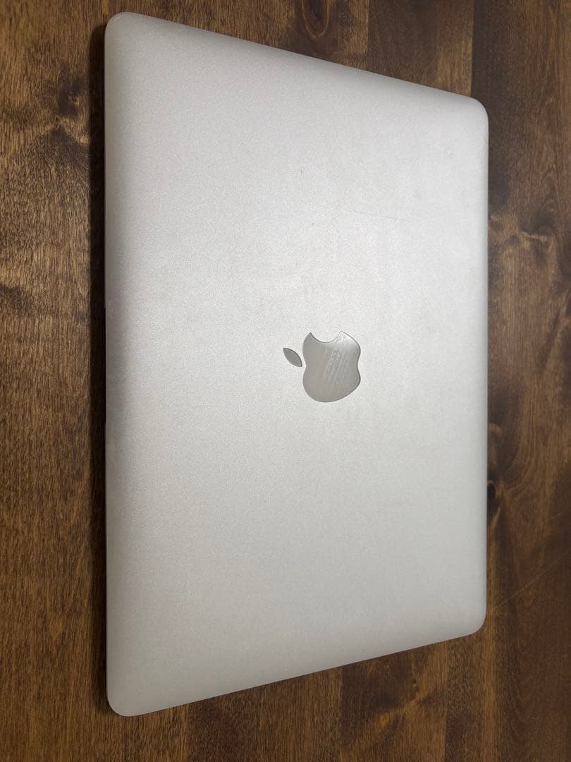 Apple MacBook Air early 2015 13インチ