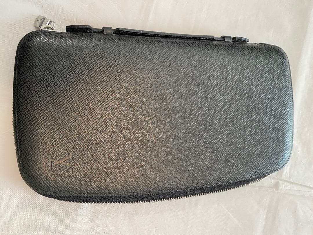 ルイヴィトン　クラッチバッグ