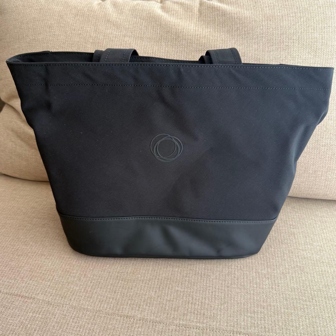 バガブー　チェンジングバッグ　マザーズバッグ　ブラック