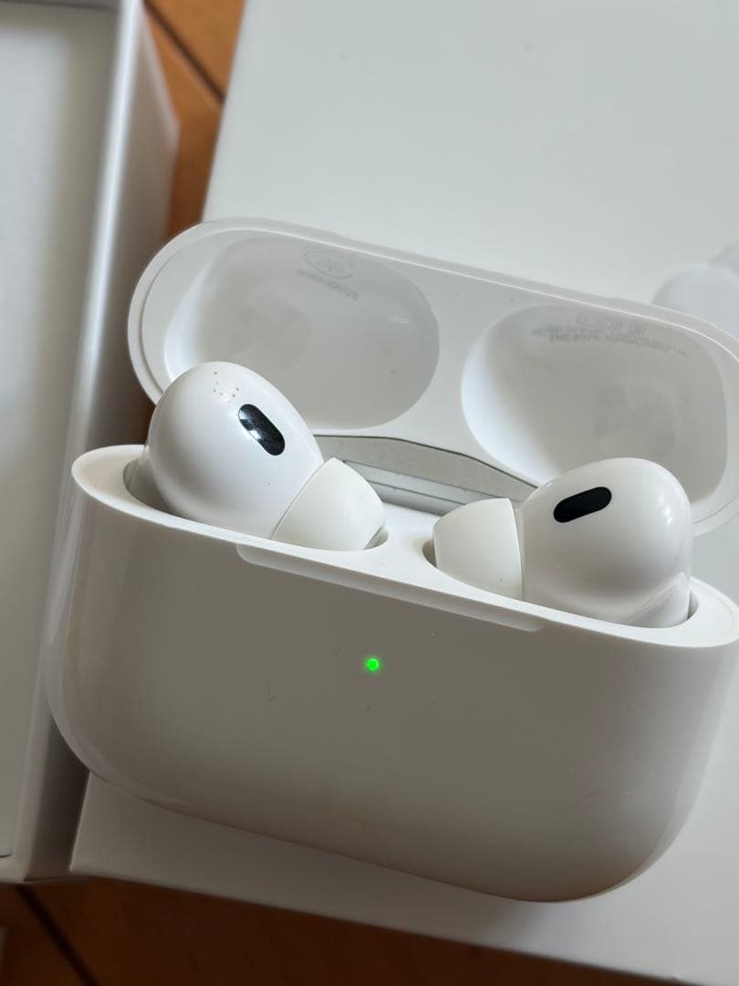 【箱付き】AirPods pro 第2世代 lightning